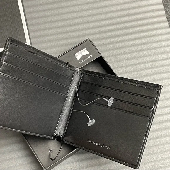 Michael Kors JetSet Mens Slim Billfold Wallet Black NIB 6 Card Slots Luxury Gift